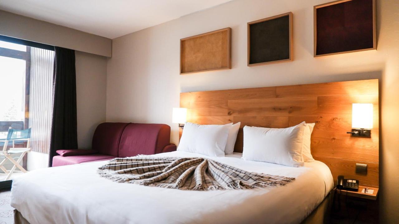 Mercure Saint-Lary Екстериор снимка