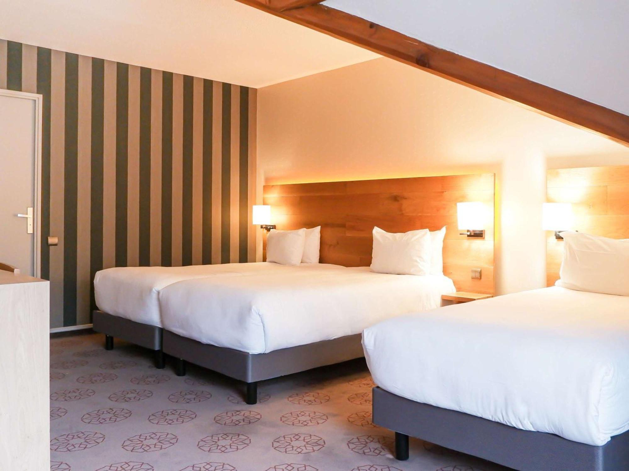 Mercure Saint-Lary Екстериор снимка